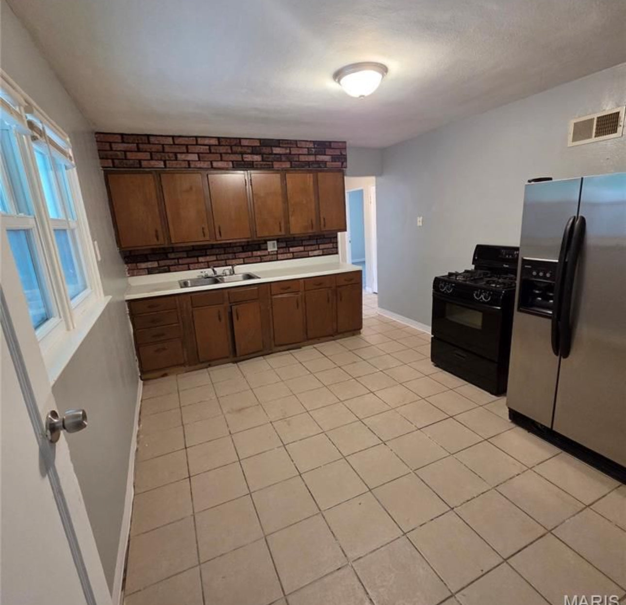 9828 Lorna Lane , Ferguson,MO