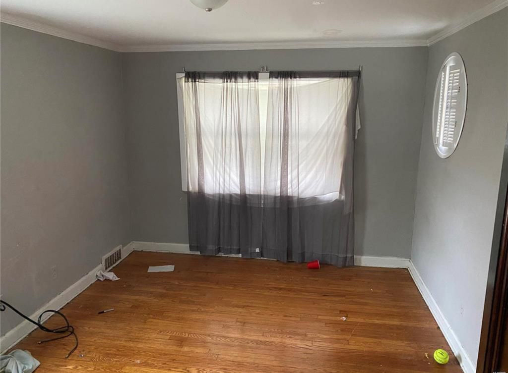3217 kemp drive ,Jennings,Mo