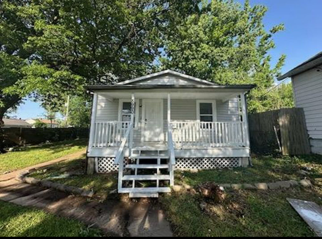8990 Edna street, Jennings, MO