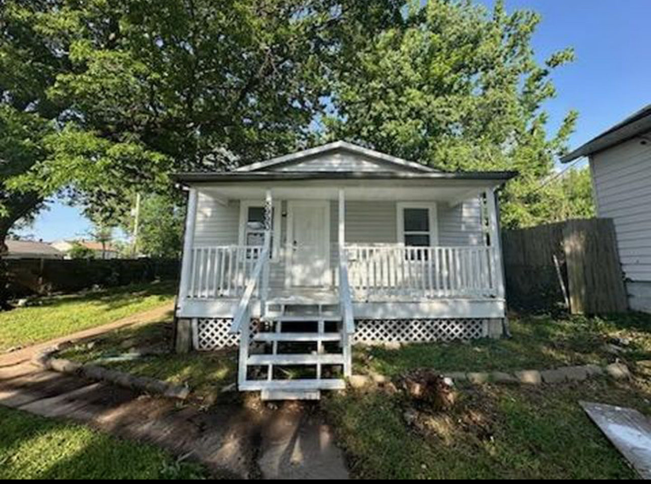 8990 Edna street, Jennings, MO